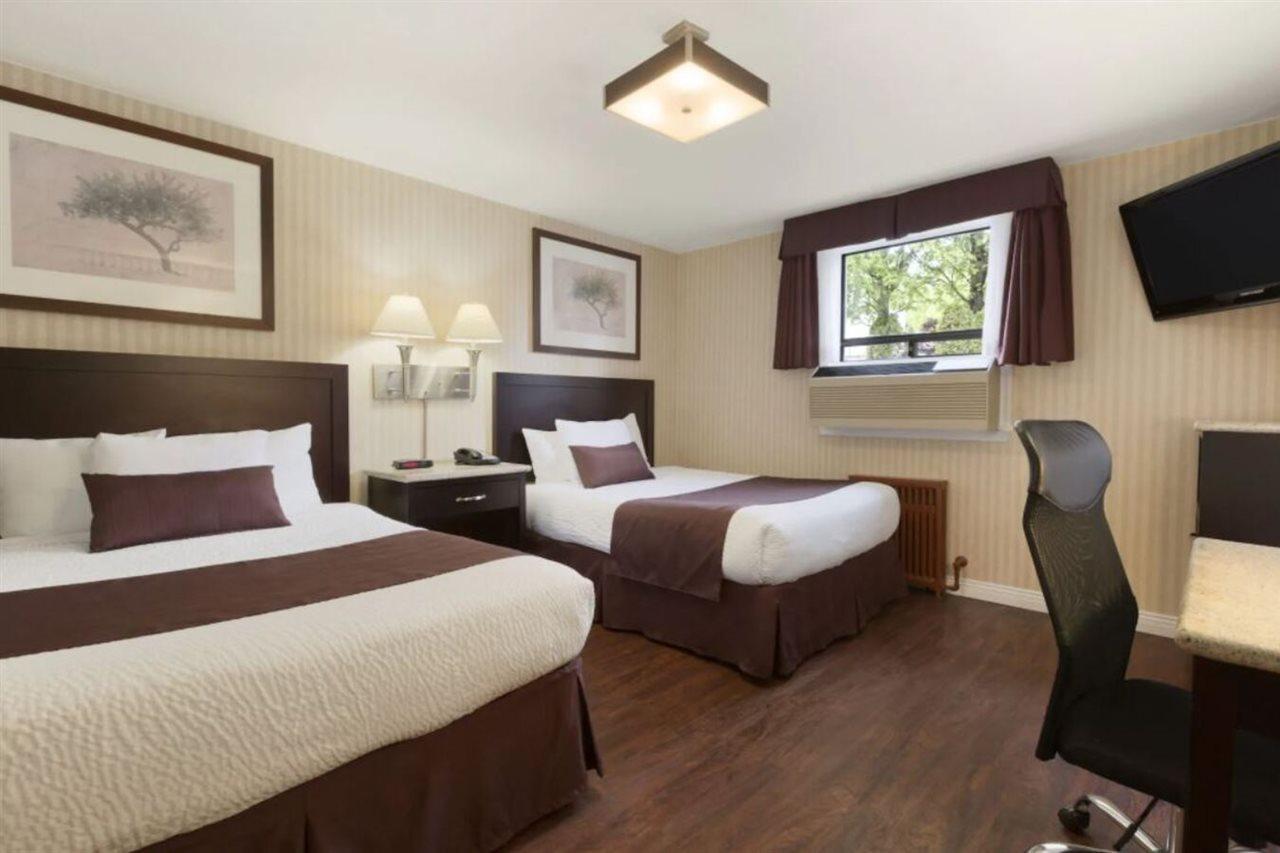Days Inn By Wyndham Vancouver Metro Extérieur photo